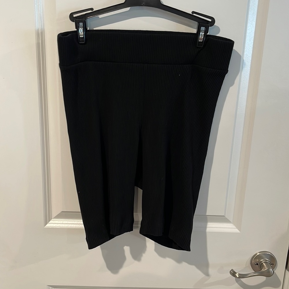 Old Navy Ribber Biker Shorts